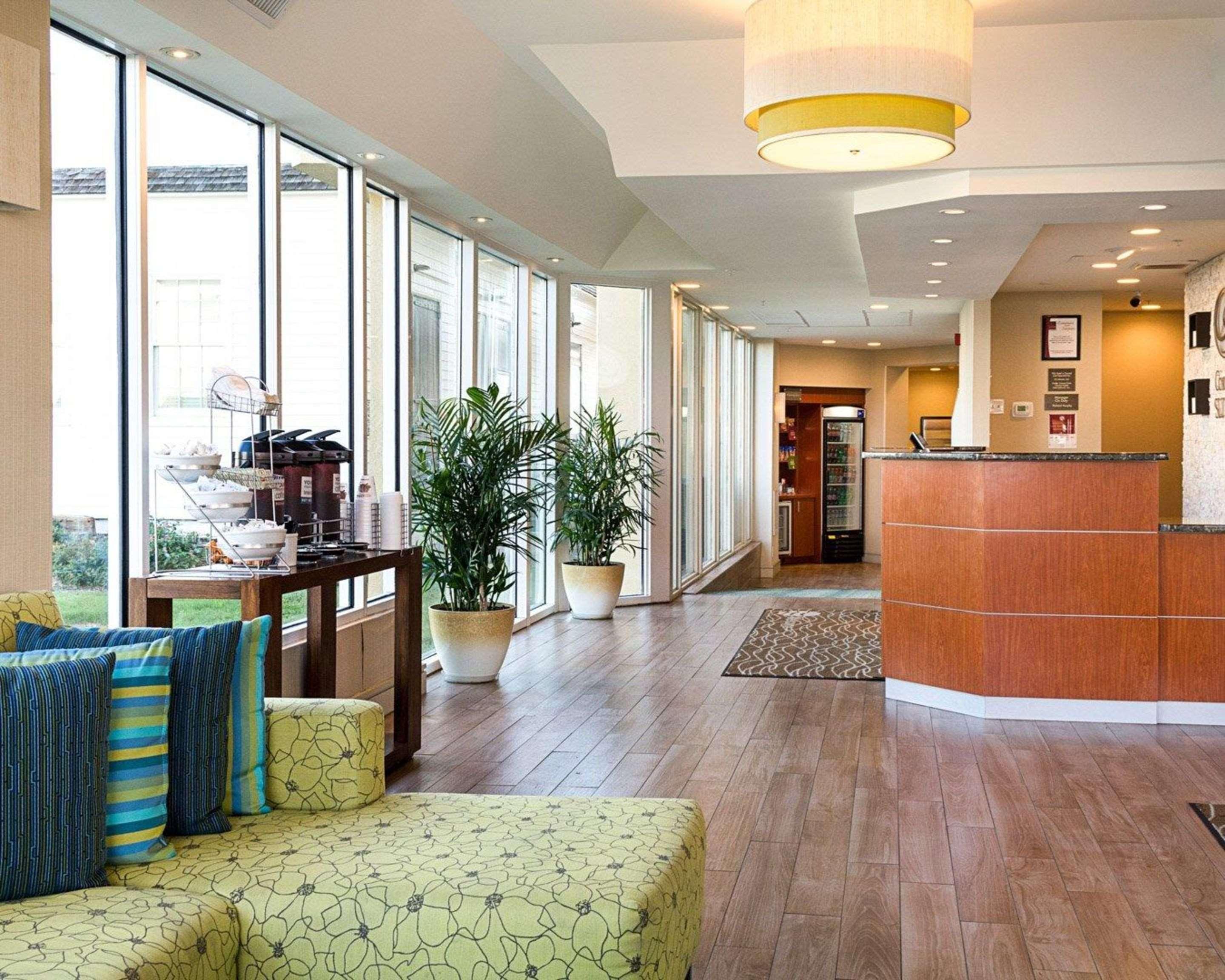 Comfort Suites Beachfront Вірджинія-Біч Екстер'єр фото