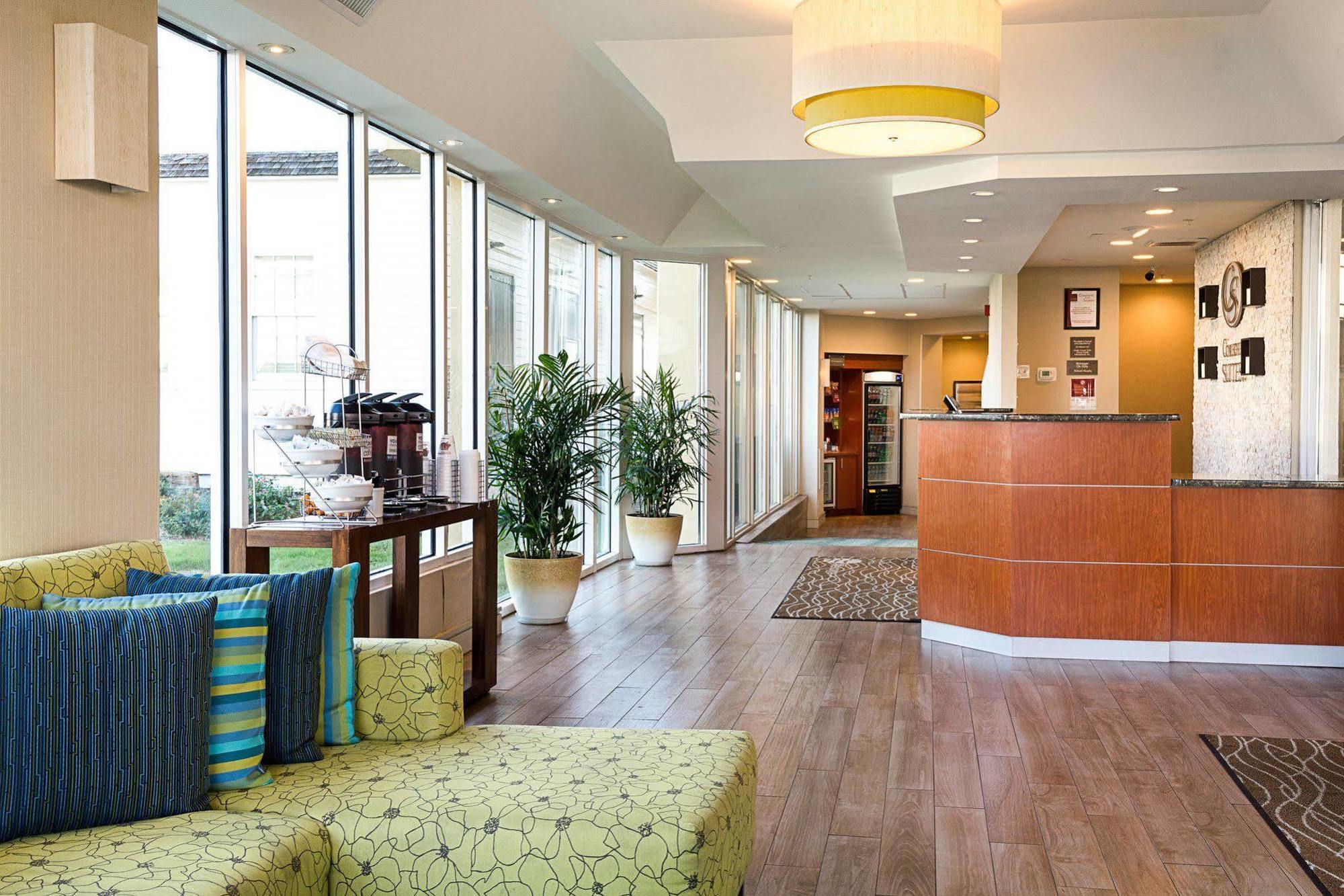 Comfort Suites Beachfront Вірджинія-Біч Екстер'єр фото
